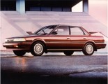 1990 Camry  © Toyota