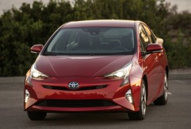 2016_Toyota_Prius_Four_Touring_03