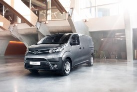 PROACE_VAN_medium_04-2016_02