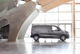 PROACE_VAN_medium_04-2016_14