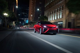 Toyota sprzedała w Kalifornii 3000 wodorowych Mirai 