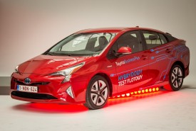  Toyota Prius doskonałym autem dla firm – długodystansowy test potwierdził jego wartość