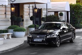 Nowy Lexus LS będzie miał silnik V6